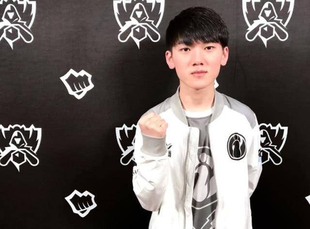 策动了曼联 策动了曼联