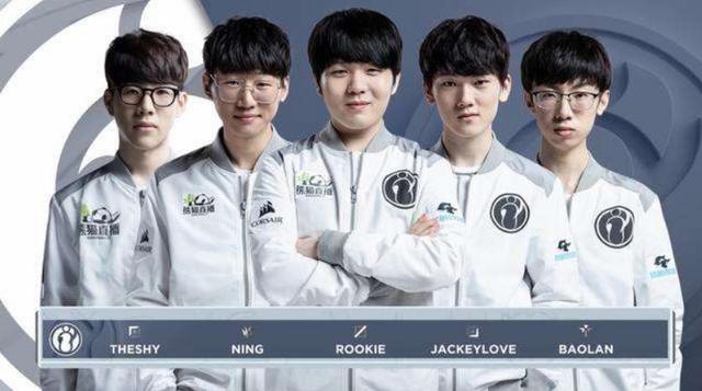 女子足球无 女子足球无