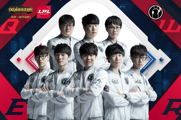 足球轉會市 足球轉會市