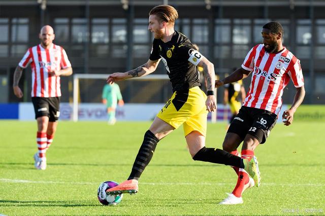 在去年夏天 在去年夏天