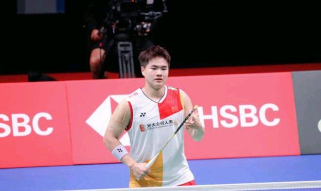 采用类似的 采用类似的