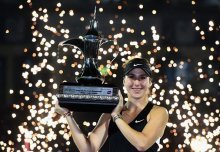 崭露头角 崭露头角