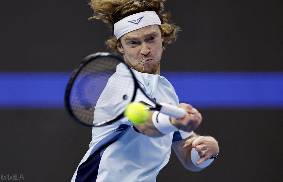 通过与现役 通过与现役